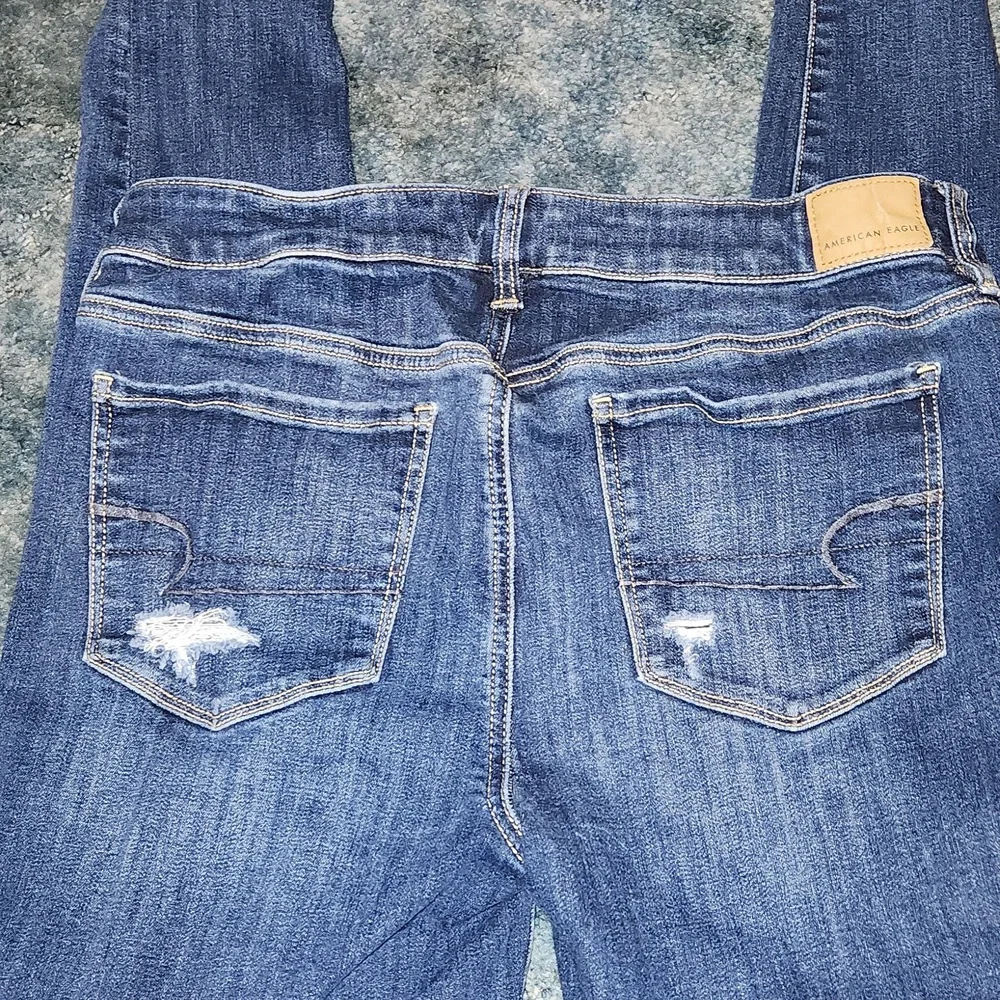 American Eagle Distressed Jeggings - Picture 7 of 8